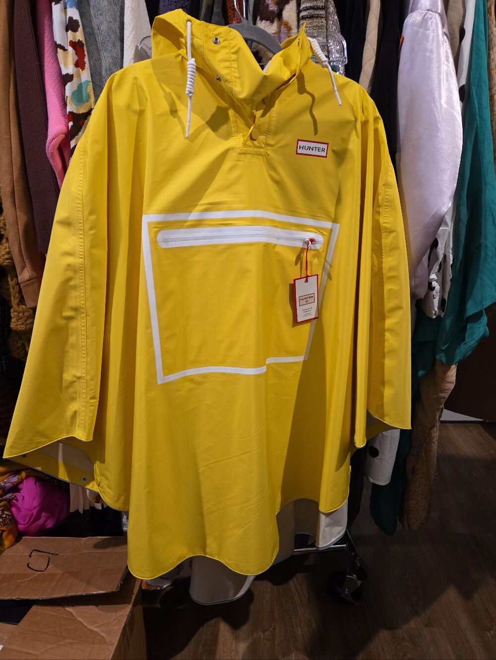 Hunter x Target NWTs Poncho UNISEX - Picture 2 of 5